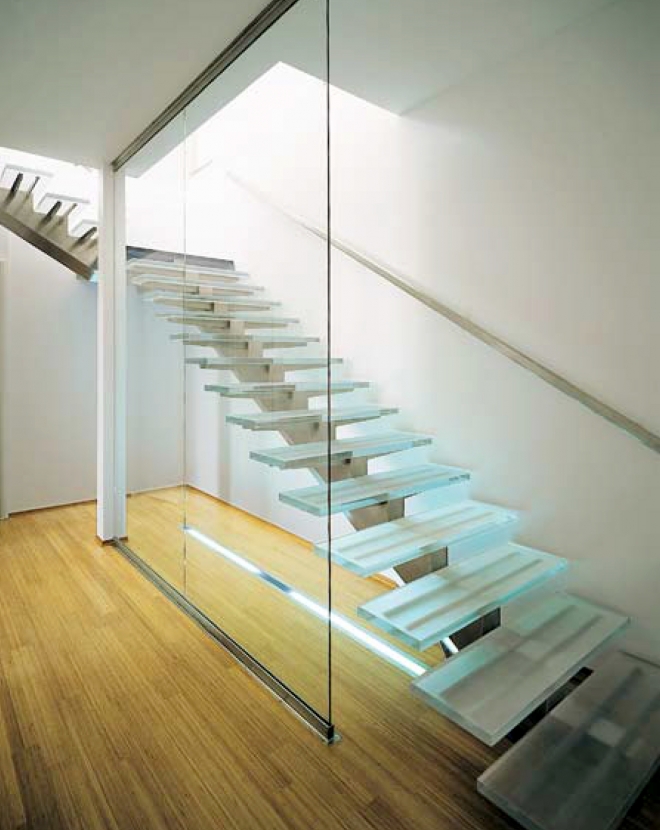 Glass_Stairs